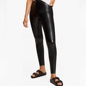 Commando faux leather leggings sculpting and flexible